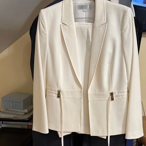 Tahari Ivory Blazer with Metallic Accents